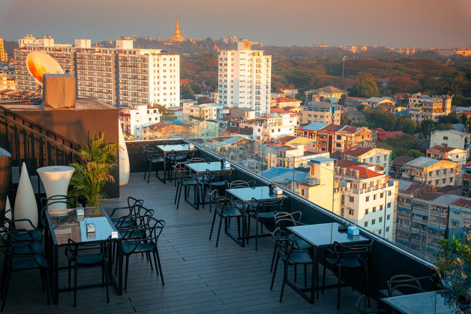 Hotel Sanchaung Yangon Exterior foto