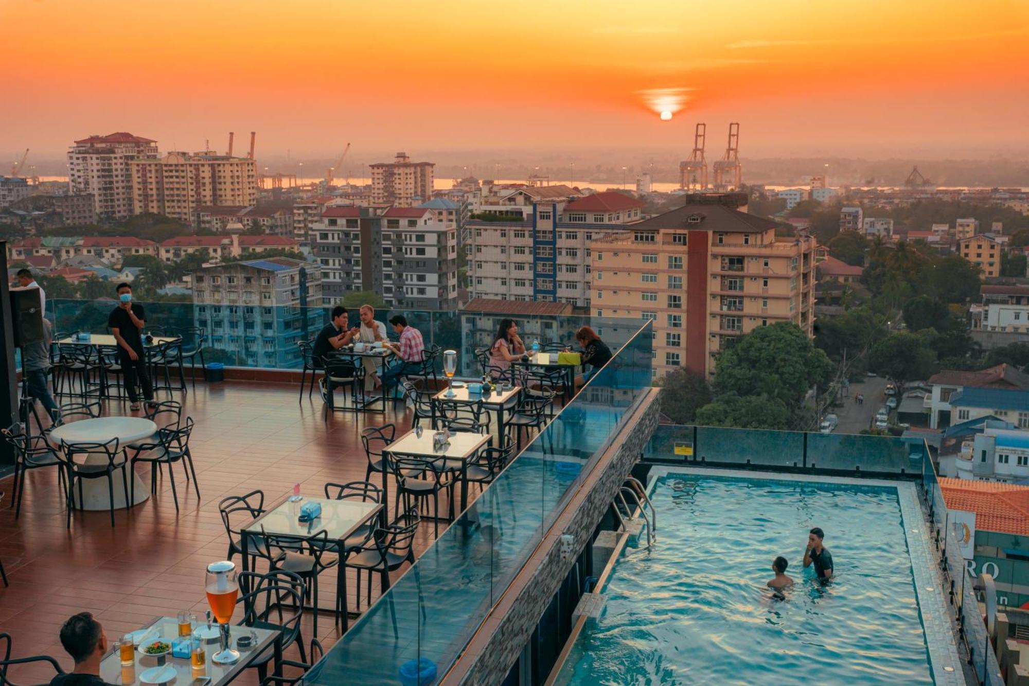 Hotel Sanchaung Yangon Exterior foto